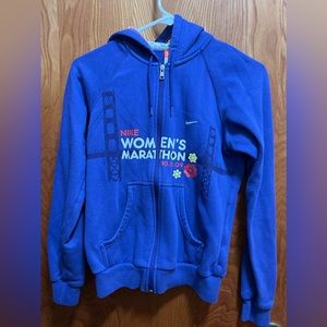 Nike Women’s Marathon 2009 zip up hooded jacket
